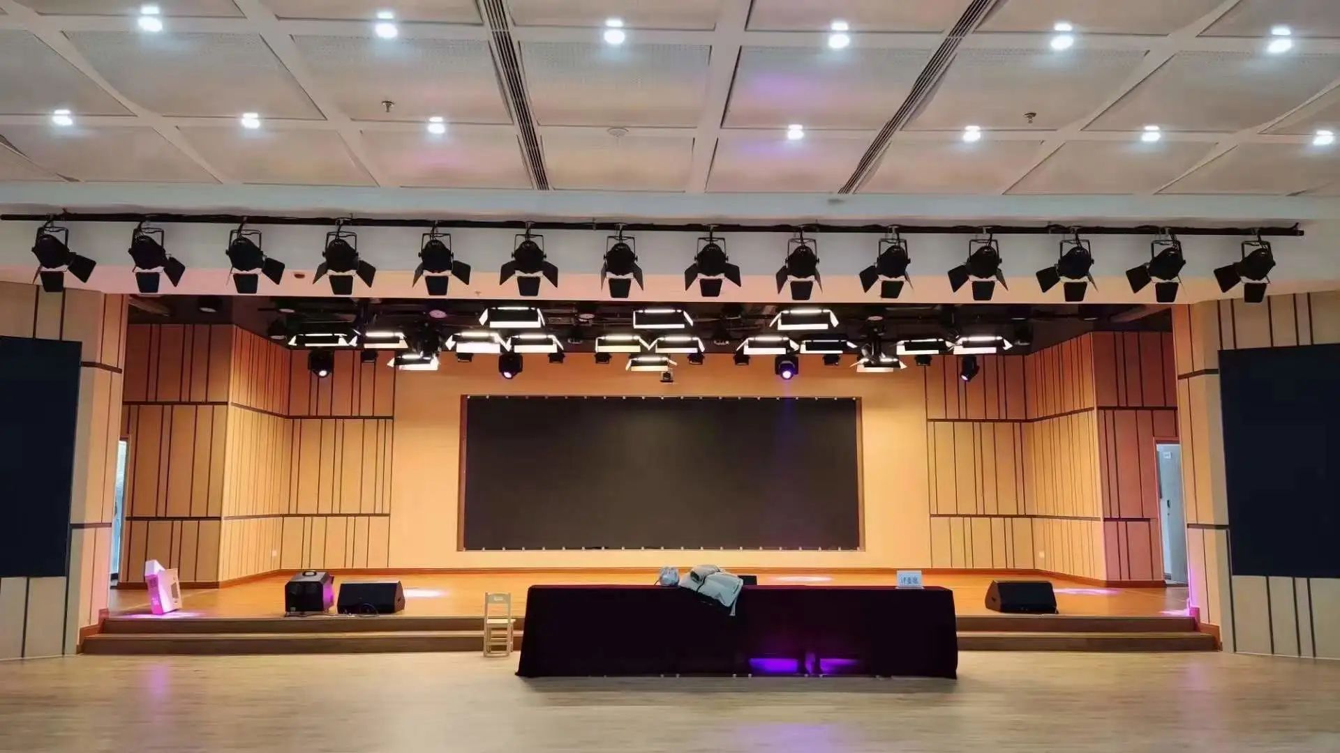 ϵľ350vip8888(й)޹˾